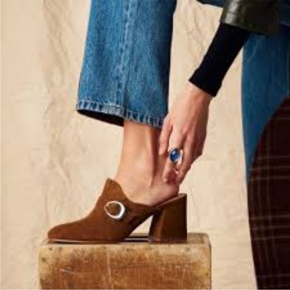 New Bernardo Natasia Suede Mid Heel Mule Size 10
